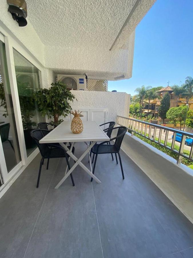 Roy Boston Marbella By Florentia Homes Екстер'єр фото