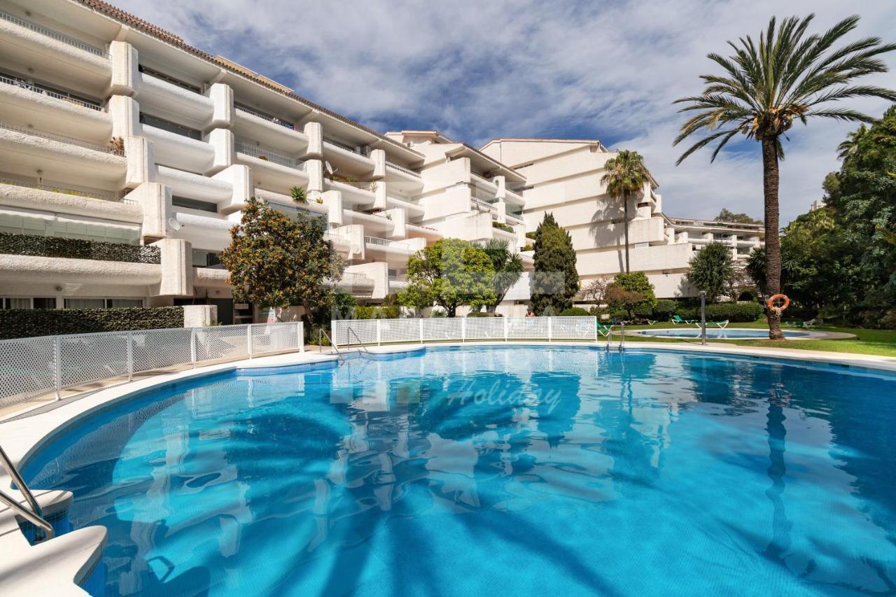 Roy Boston Marbella By Florentia Homes Екстер'єр фото