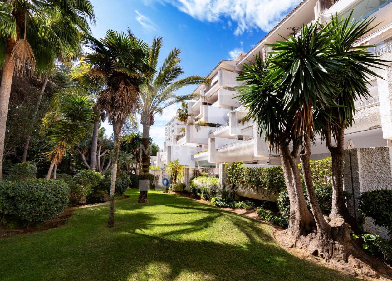 Roy Boston Marbella By Florentia Homes Екстер'єр фото